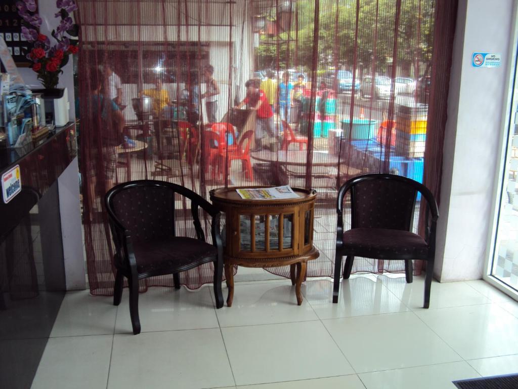 Kinabalu Borneo Hotel Kota Kinabalu Buitenkant foto